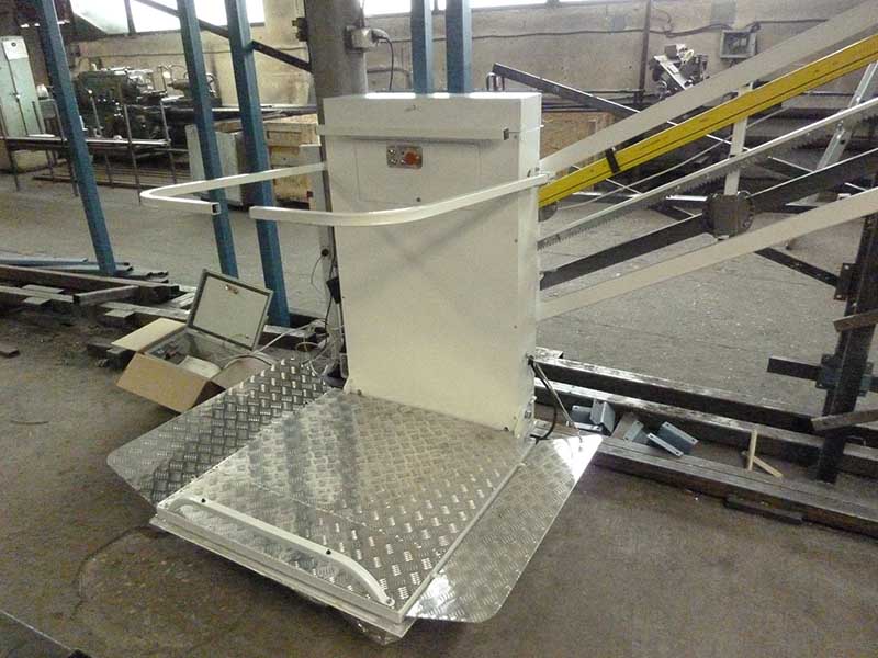 Наклонный подъемник ДС-02